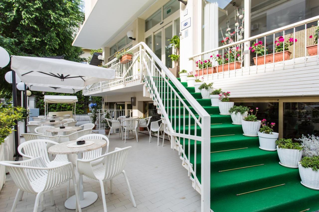 Hotel Puppi Cattolica Exteriér fotografie