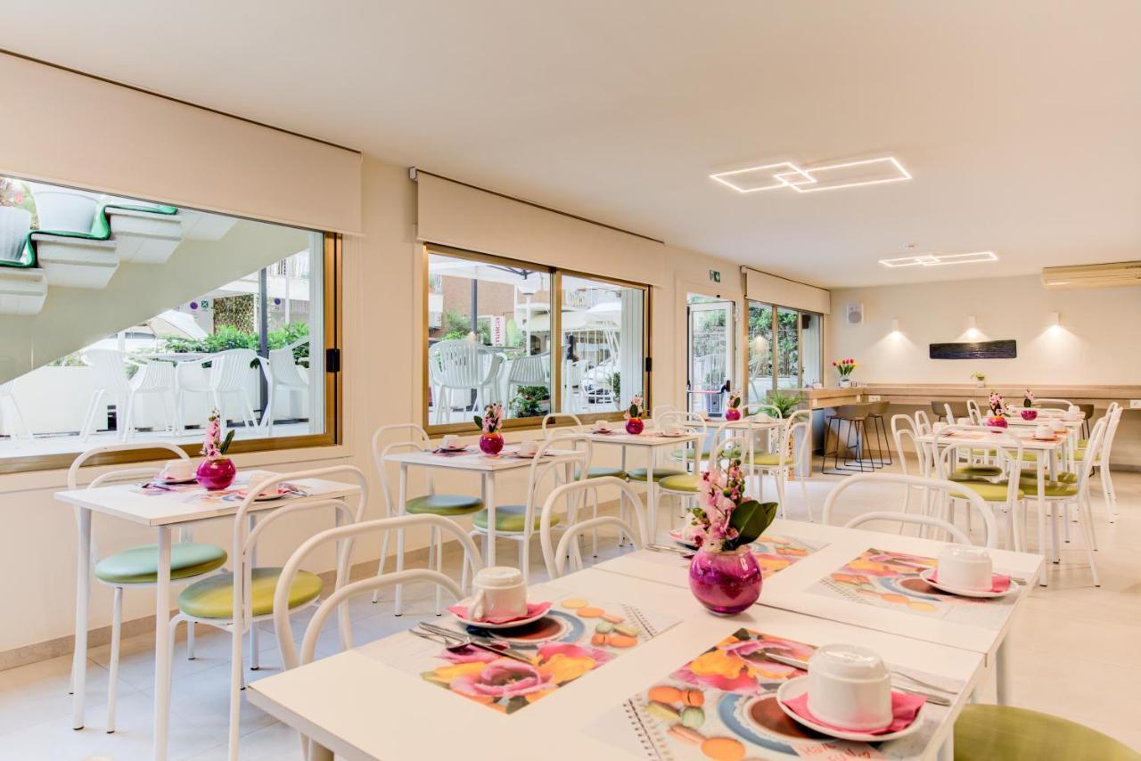 Hotel Puppi Cattolica Exteriér fotografie