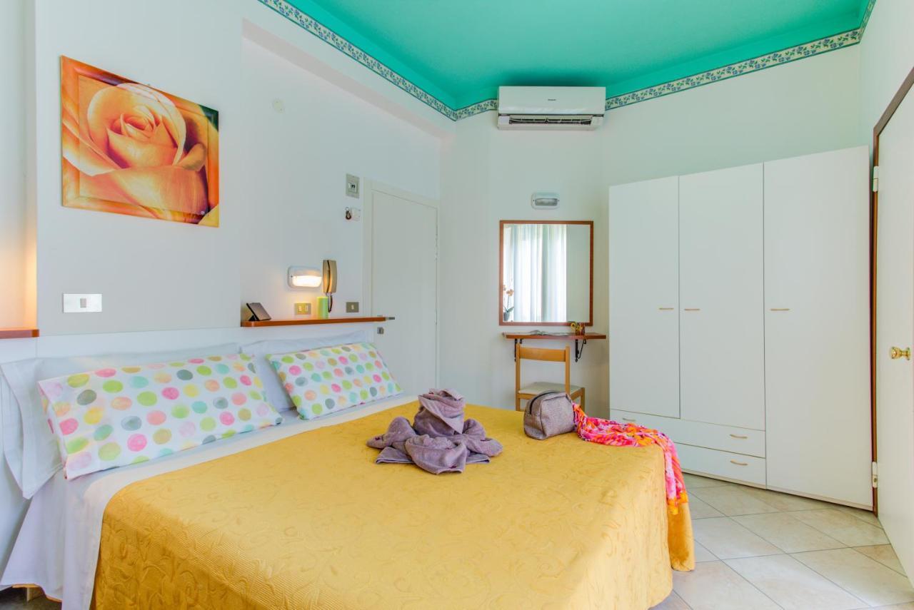 Hotel Puppi Cattolica Exteriér fotografie